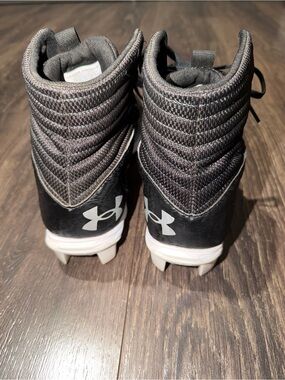 Under Armour Highlight Franchise 2.0 RM Football Cleats Black White Men’s 8.5